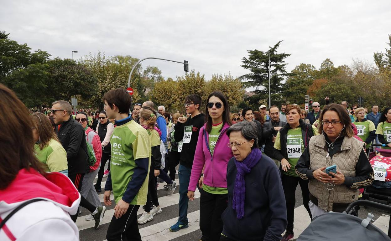 ¿Has participado en la Marcha contra el cáncer de Valladolid? Búscate en nuestras galerías de fotos