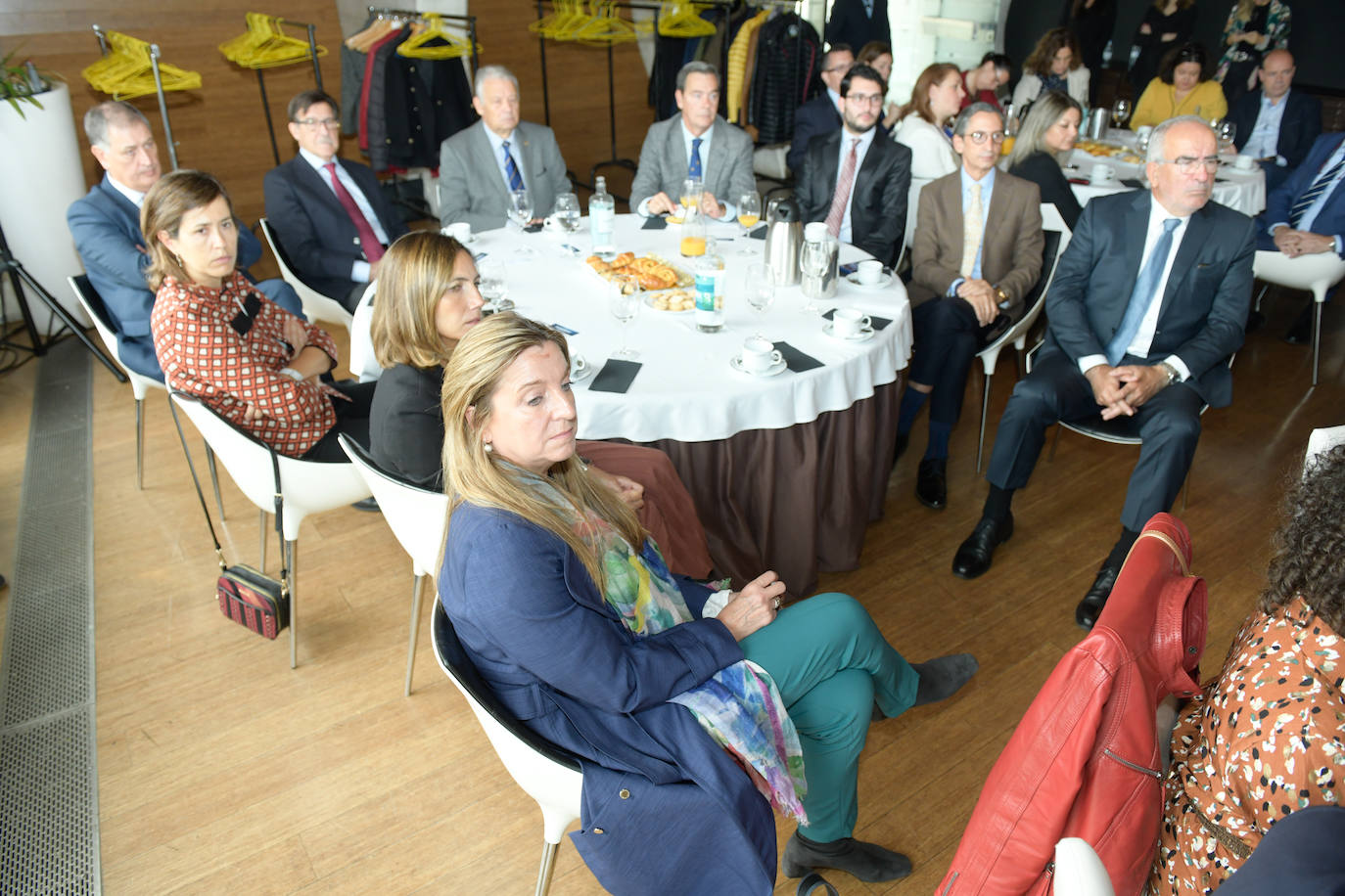 El consejero de Empleo e Industria, Germán Barrios, ha protagonizado la sesión matutina del Foro Económico de El Norte de Castilla. El acto se ha celebrado en el Pabellón de Cristal del Museo de la Ciencia de Valladolid este martes 29 de octubre.