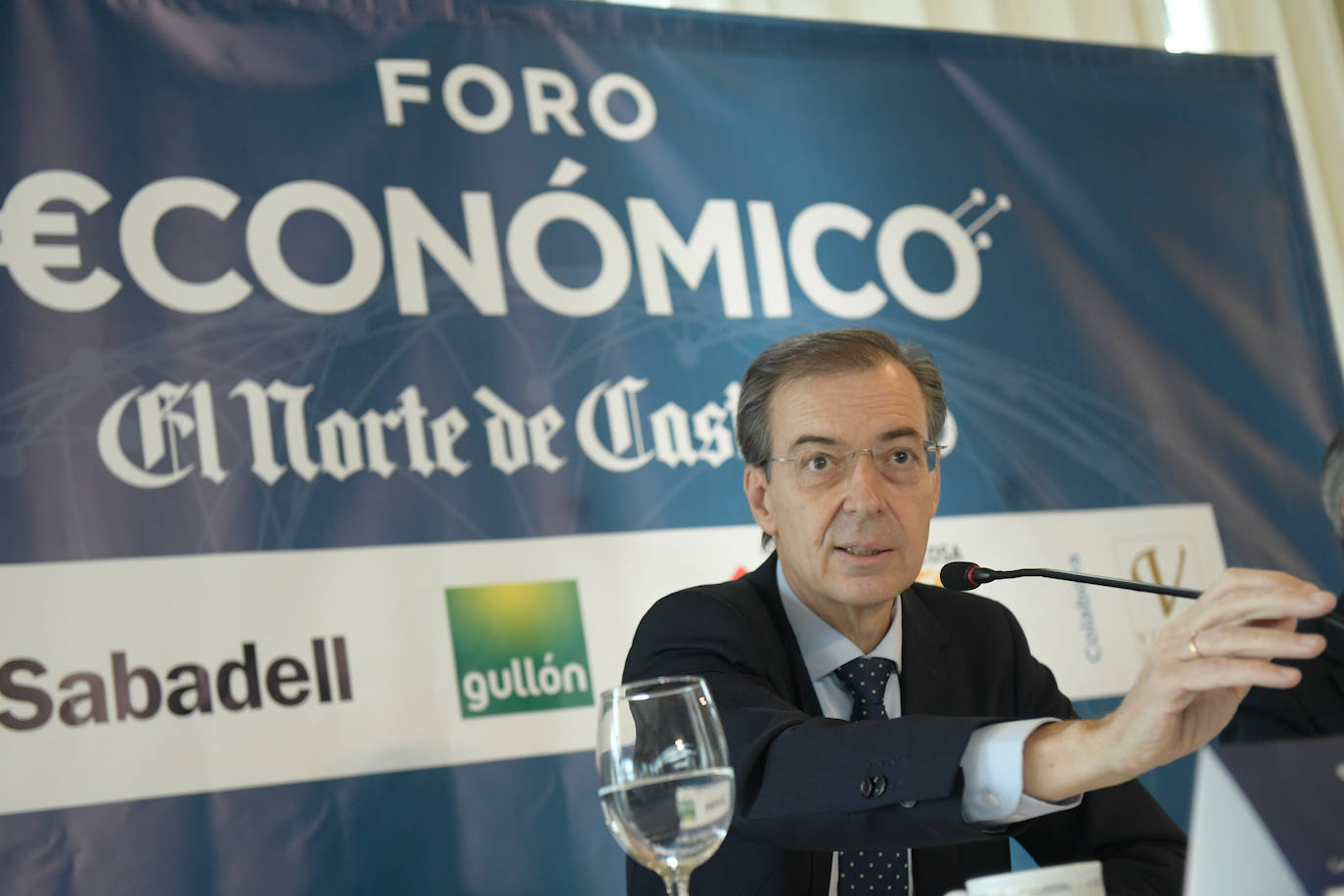 El consejero de Empleo e Industria, Germán Barrios, ha protagonizado la sesión matutina del Foro Económico de El Norte de Castilla. El acto se ha celebrado en el Pabellón de Cristal del Museo de la Ciencia de Valladolid este martes 29 de octubre.