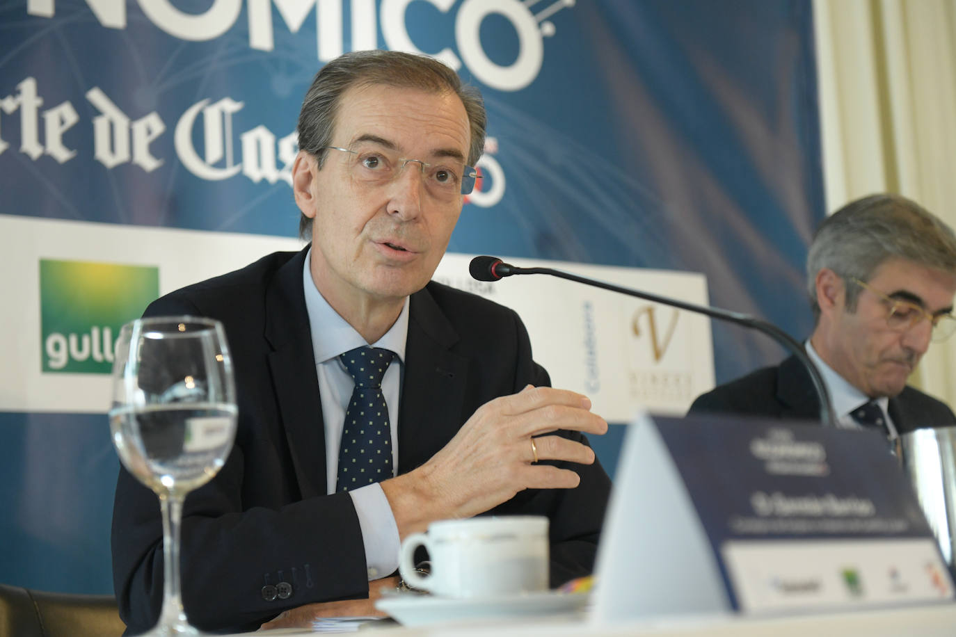 El consejero de Empleo e Industria, Germán Barrios, ha protagonizado la sesión matutina del Foro Económico de El Norte de Castilla. El acto se ha celebrado en el Pabellón de Cristal del Museo de la Ciencia de Valladolid este martes 29 de octubre.