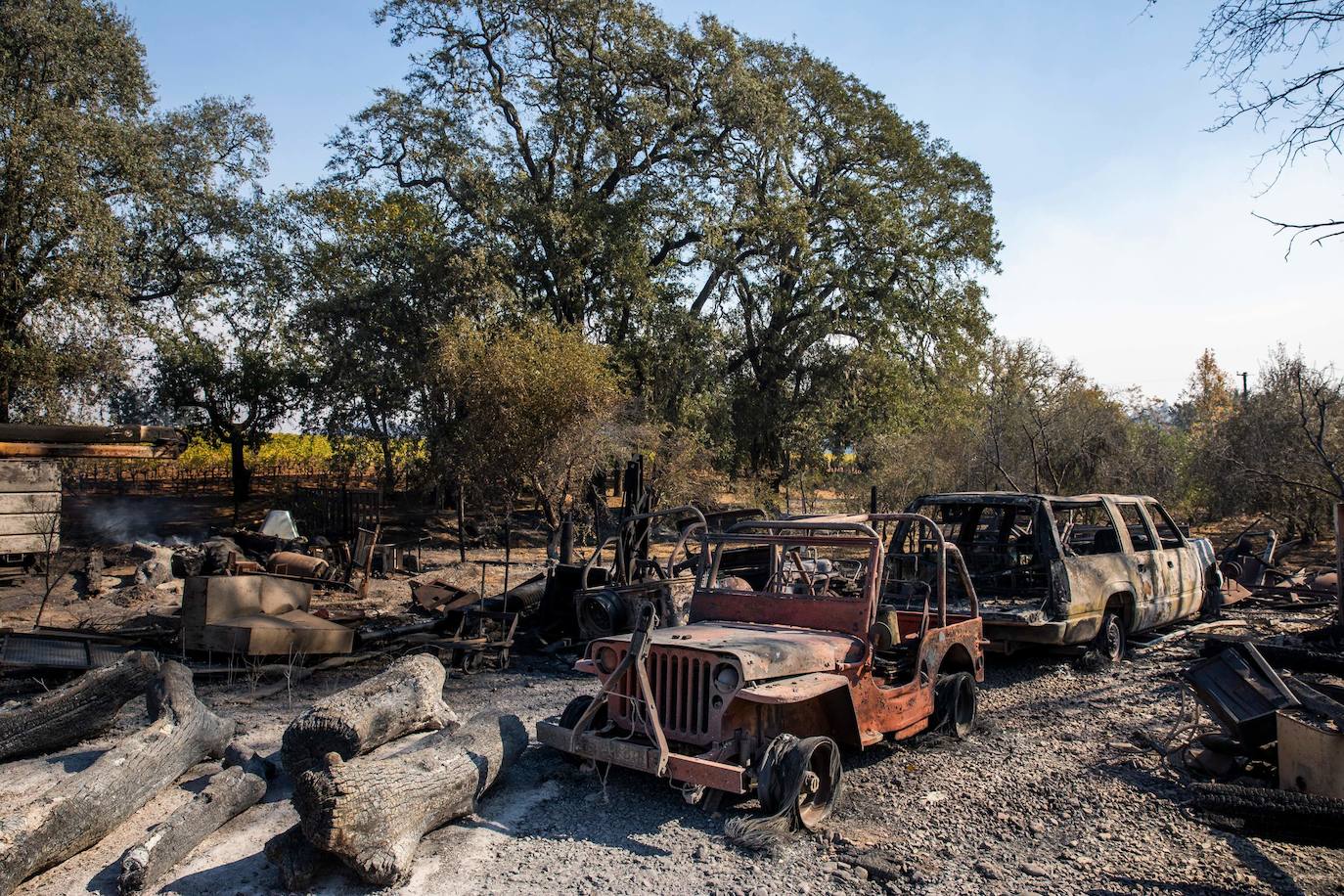 Casa arrasada por las llamas durante el incendio Kincade