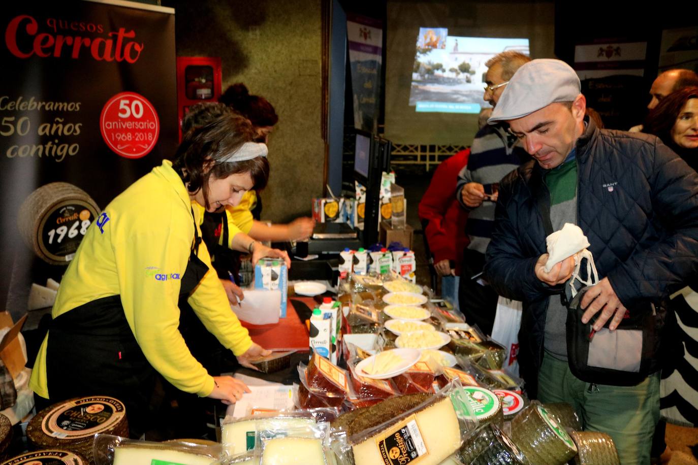 Baltanás disfruta de sus quesos y vinos.