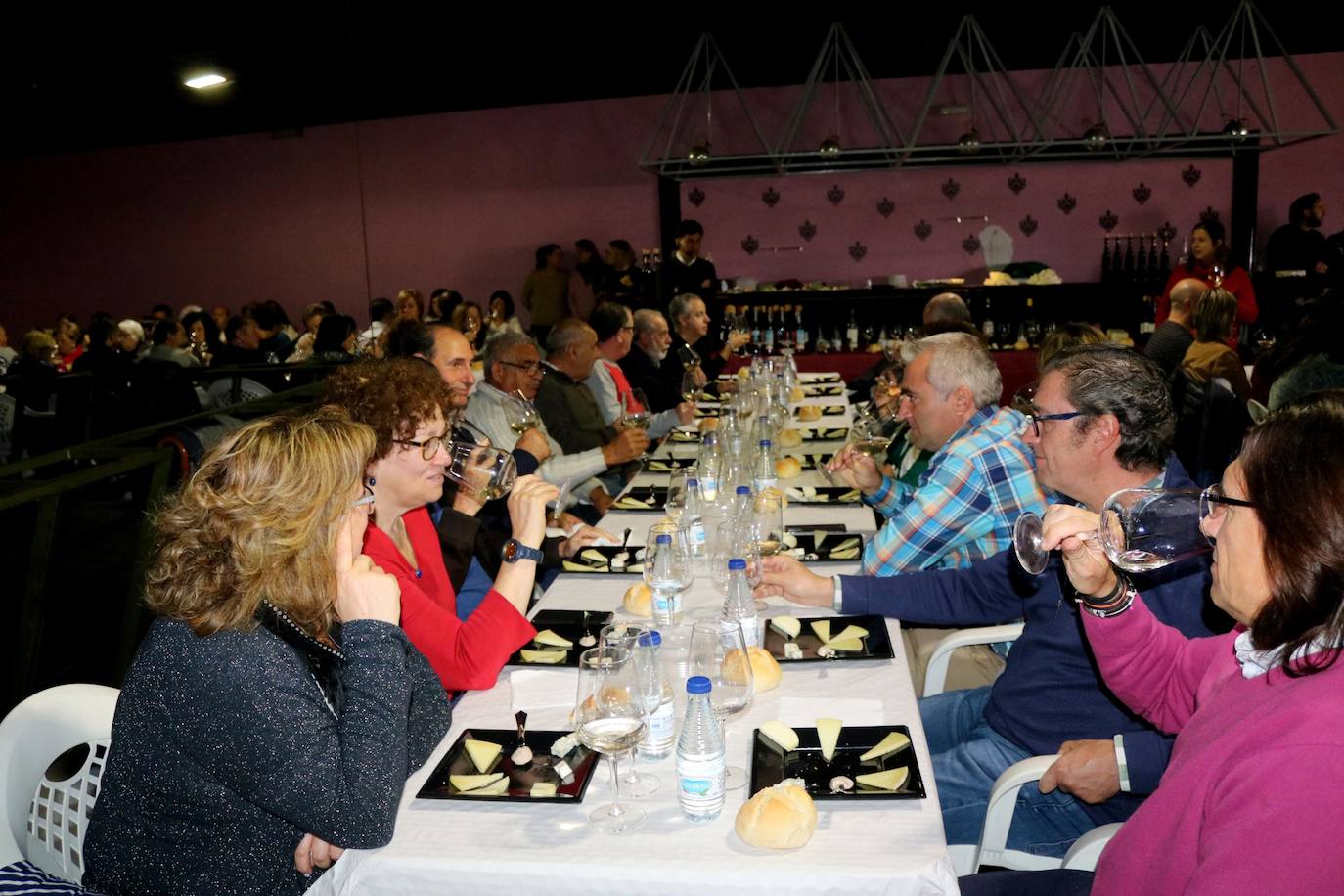 Baltanás disfruta de sus quesos y vinos.