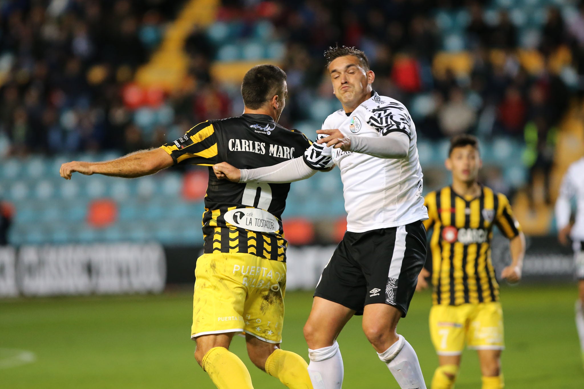 El Salamanca CF UDS contra el Barakaldo CF.