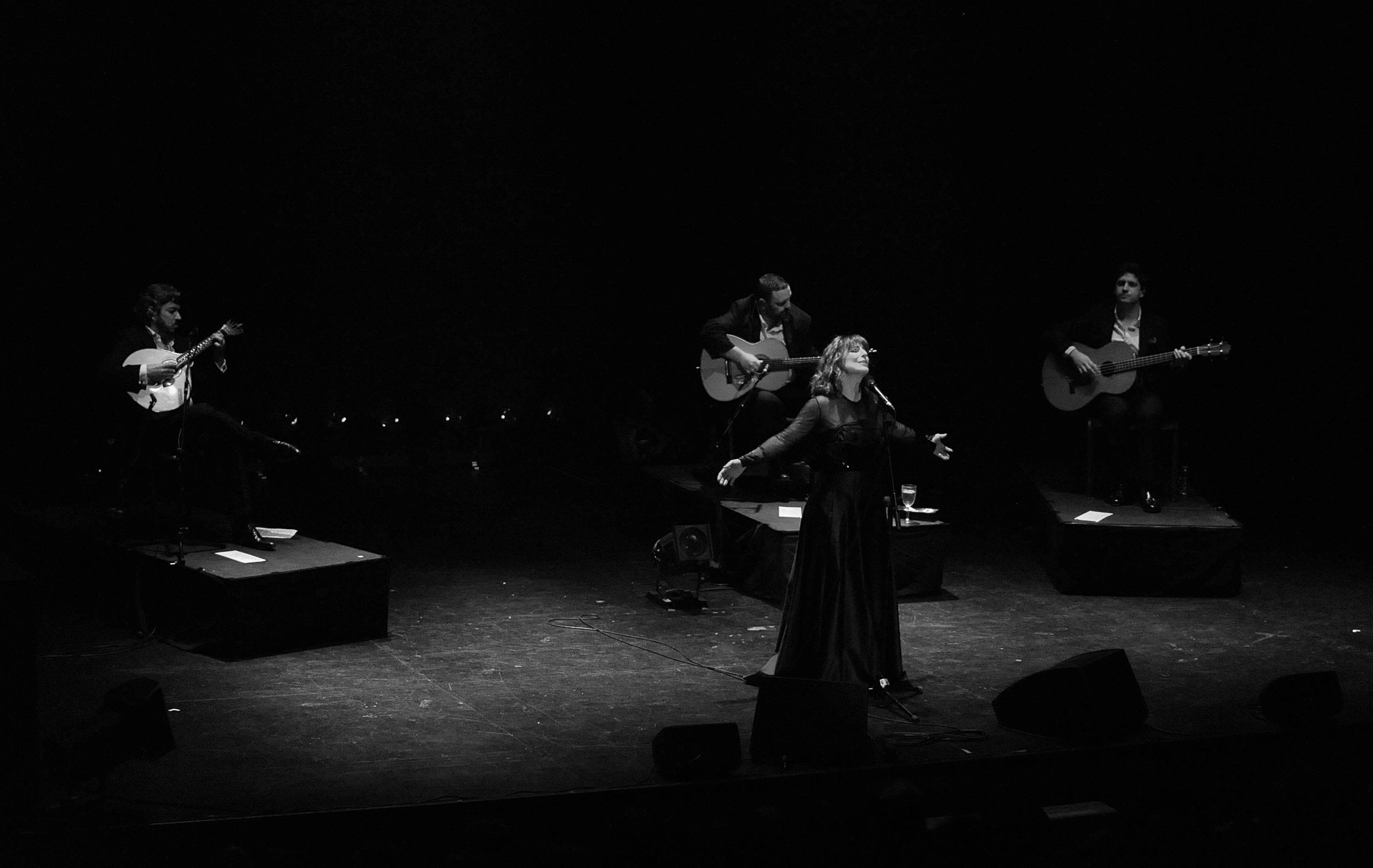 Fotos: La cantante de fados Katia Guerreiro en la Semana de la Música de Medina del Campo