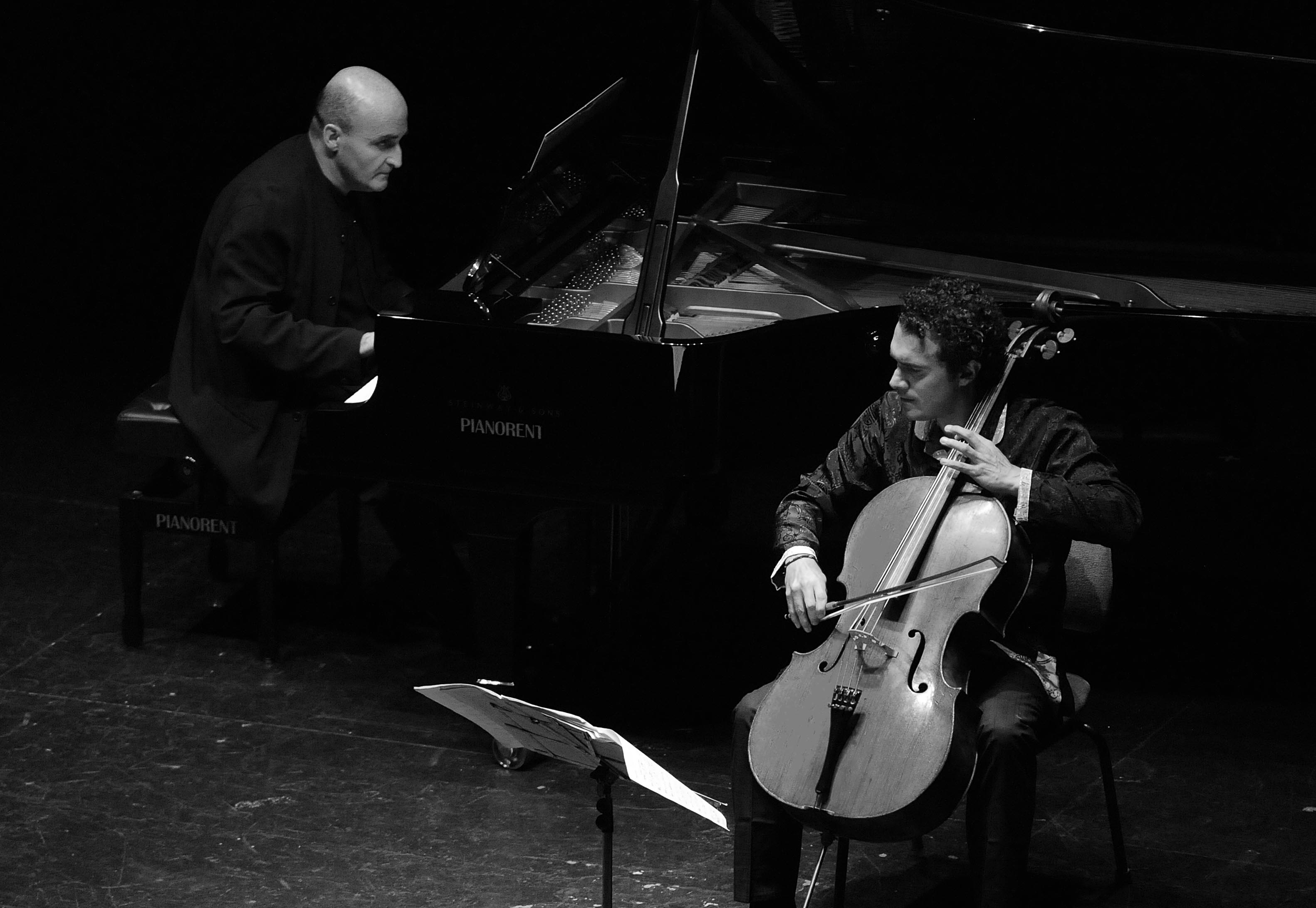 Adolfo Gutiérrez Arenas y Patxi Aizpiri tocan en el marco del evento medinense