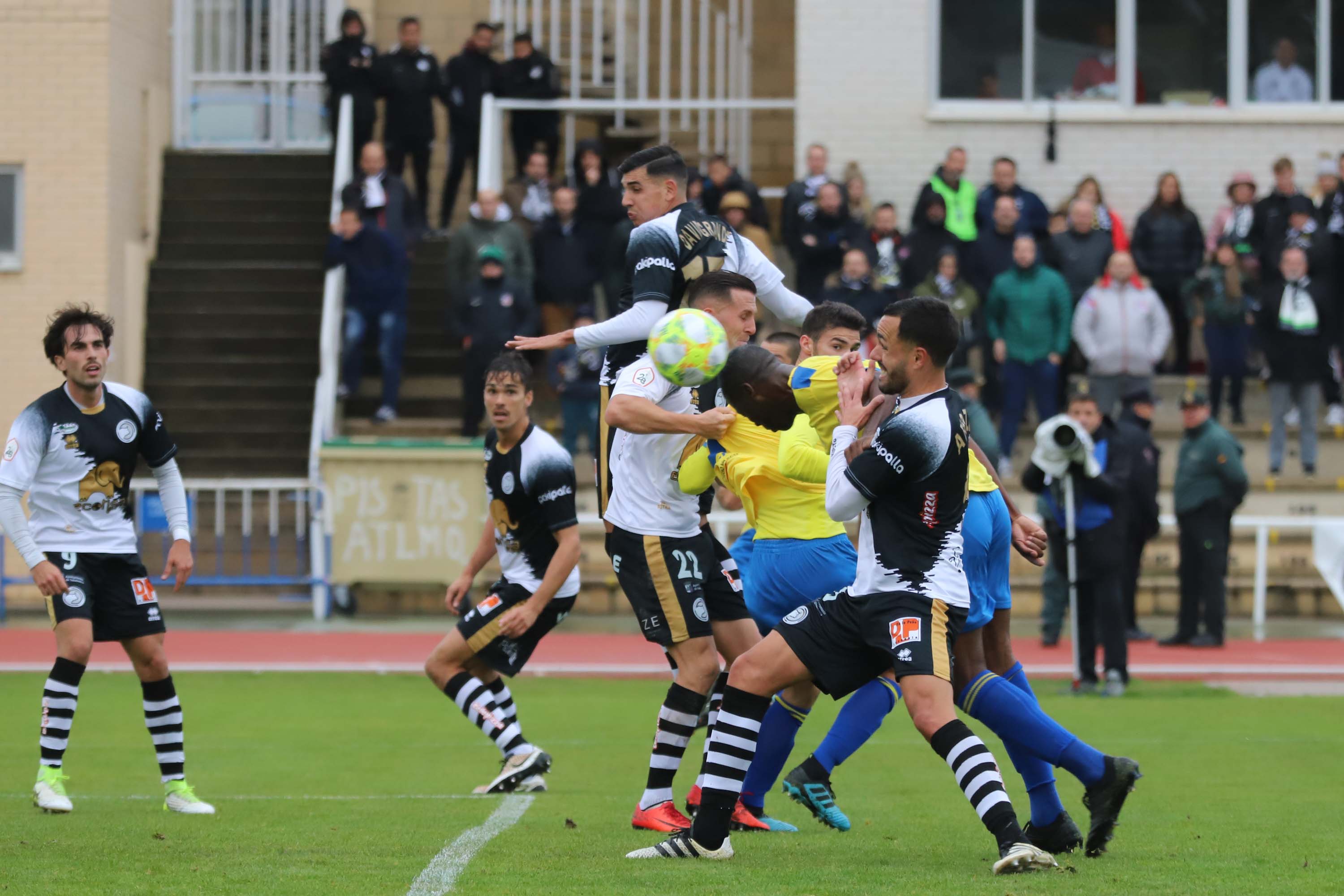 El Unionistas contra el Real Unión. 