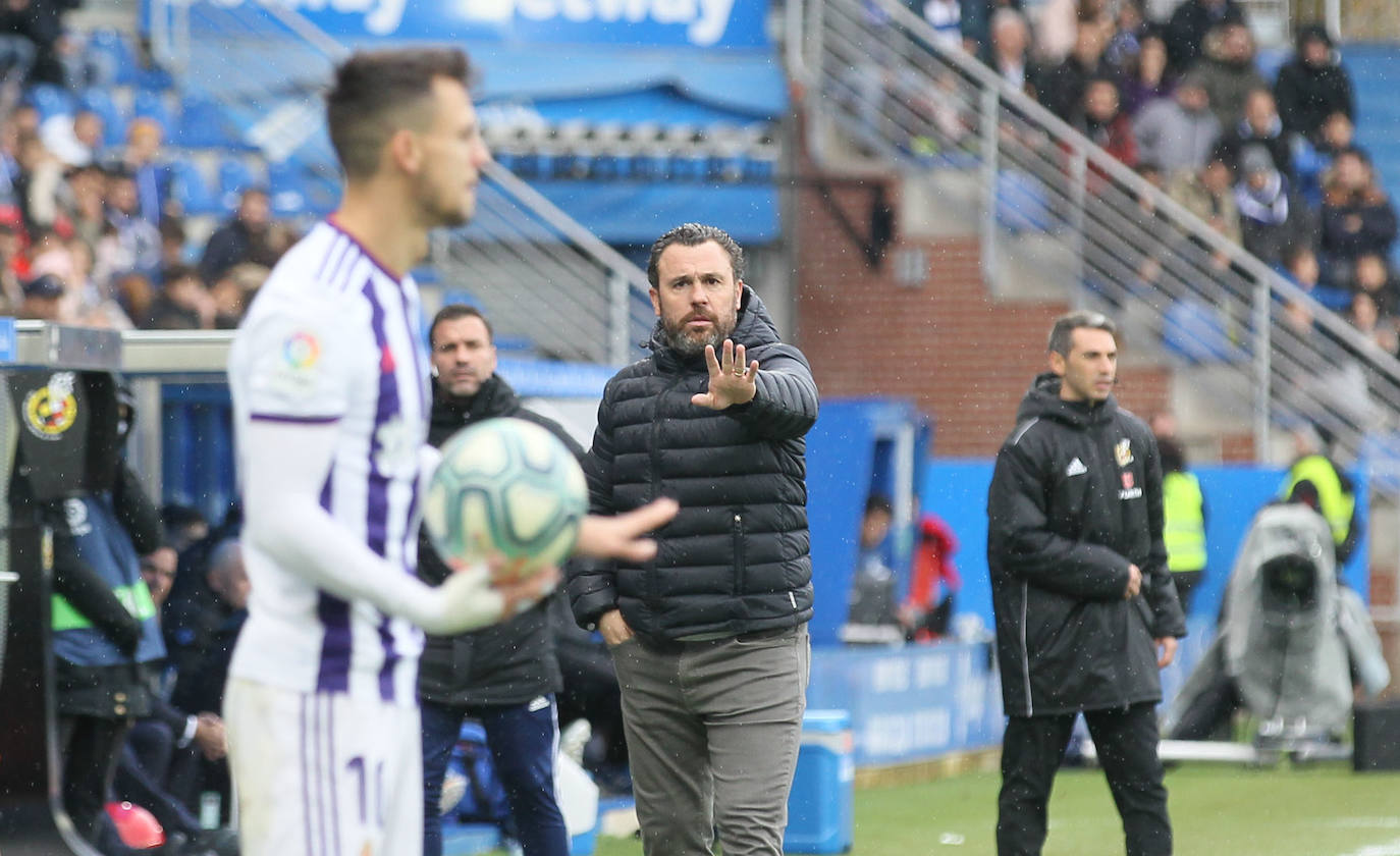 El Real Valladolid pierde de forma contundente en Mendizorroza. 