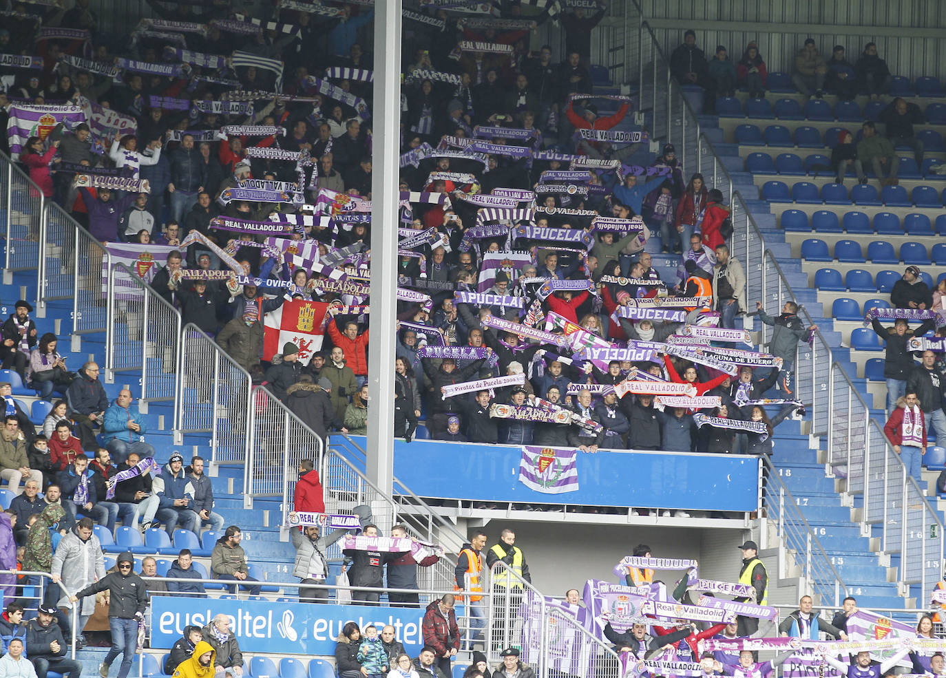 El Real Valladolid pierde de forma contundente en Mendizorroza. 