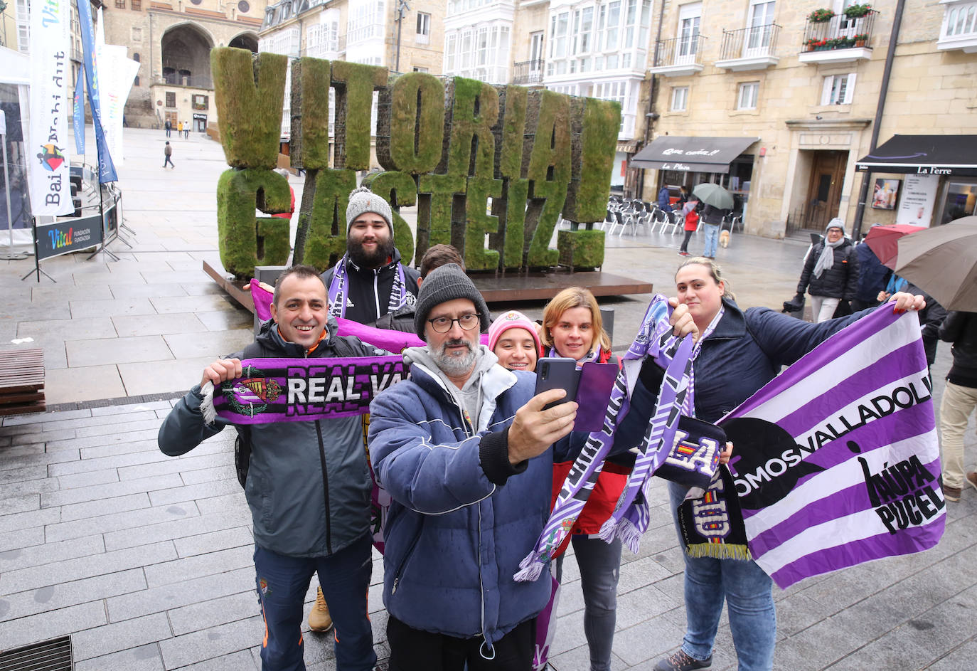 El Real Valladolid perdió de forma contundente en Mendizorroza. 