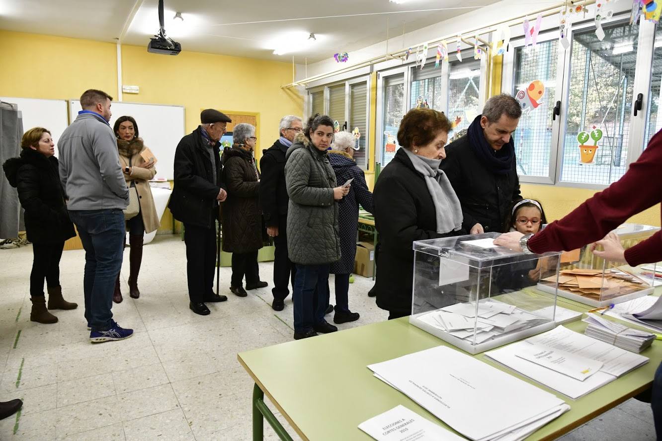 Votaciones en la provincia de segovia. Corresponsales de El Norte de Castilla