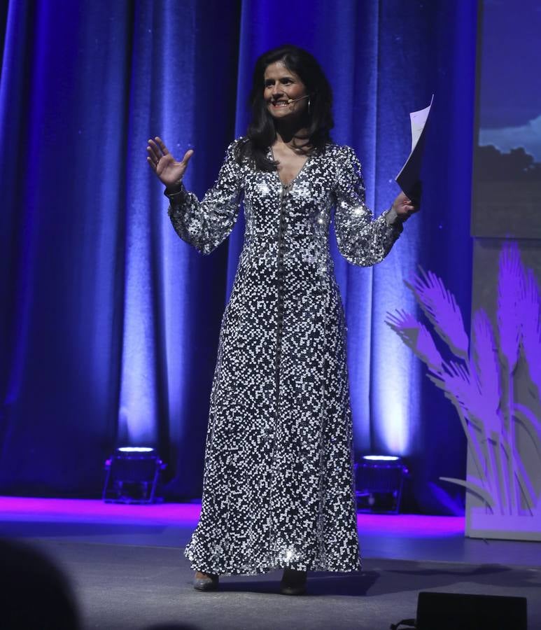 La presentadora, Patricia Carrera, durante la gala de entrega de los VI Premios del Campo.