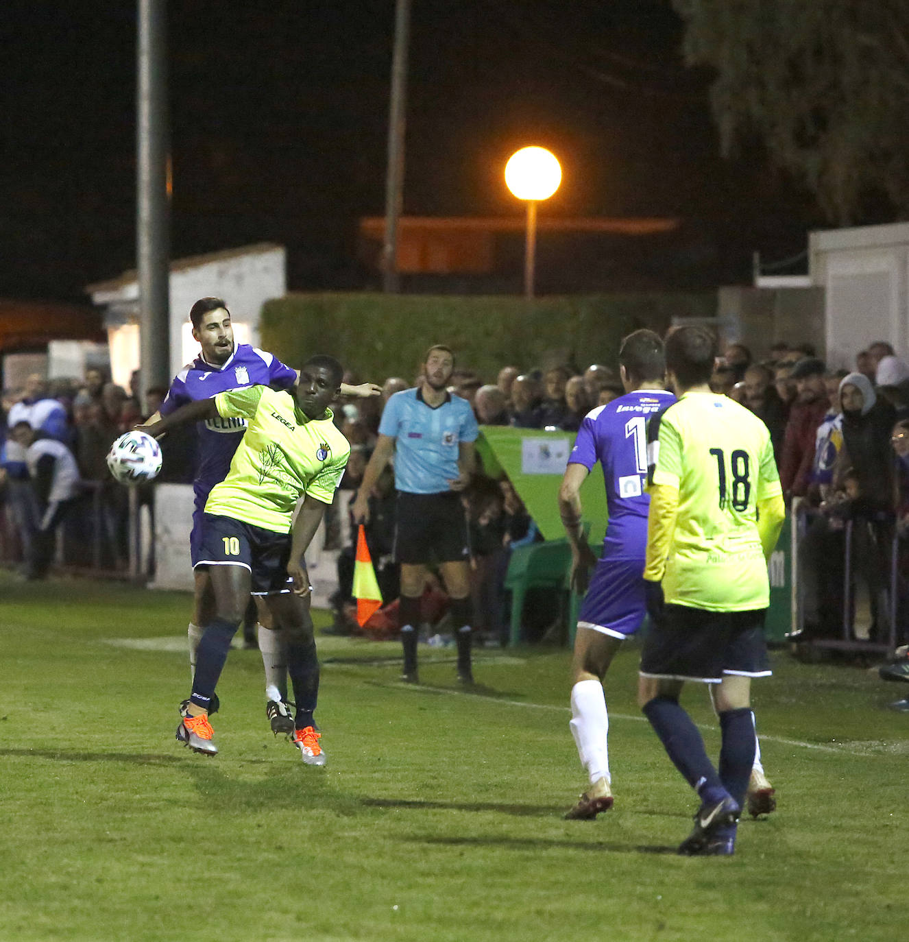 Becerril vive un sueño en la copa del rey de fútbol.