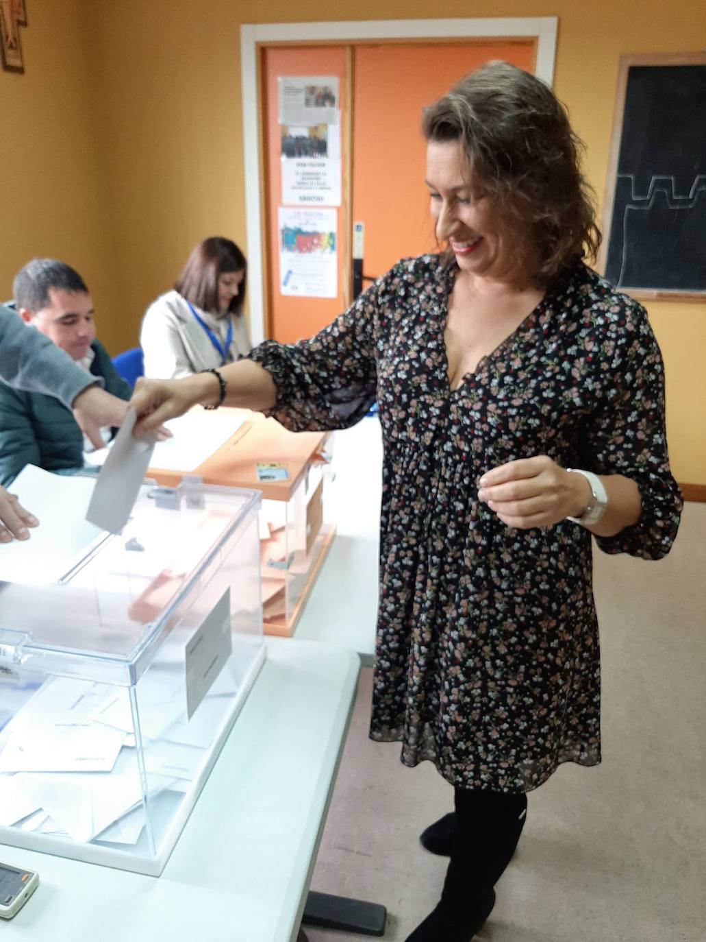 Sara Galván vota el pasado 10 de noviembre en Medina de Rioseco. 