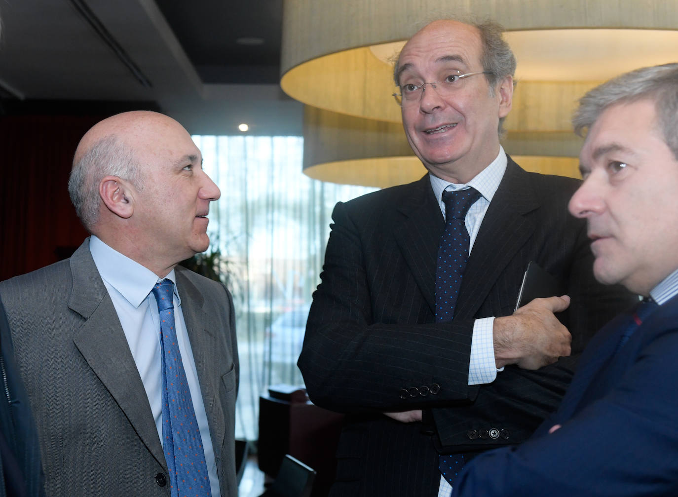 Cirus Andreu, el presidente ejecutivo de Sabadell Asset Management (gestión de activos), protagoniza este jueves el Foro Económico de El Norte de Castilla con la ponencia '¿Cómo encontrar rentabilidad en un mundo de tipos de interés bajo cero?' en el Vincci Frontaura de Valladolid