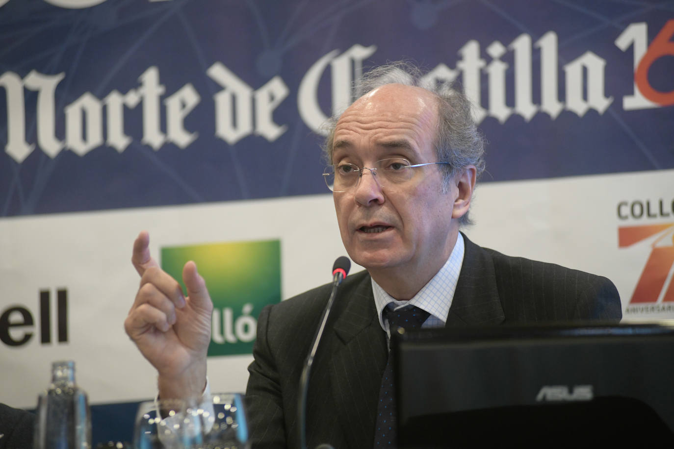 Cirus Andreu, el presidente ejecutivo de Sabadell Asset Management (gestión de activos), protagoniza este jueves el Foro Económico de El Norte de Castilla con la ponencia '¿Cómo encontrar rentabilidad en un mundo de tipos de interés bajo cero?' en el Vincci Frontaura de Valladolid