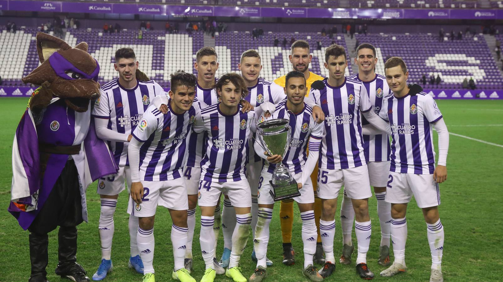 Un gol de Toni a la media hora dio el triunfo al Pucela en un Zorrilla desierto frente a un discreto Gaz Metan rumano