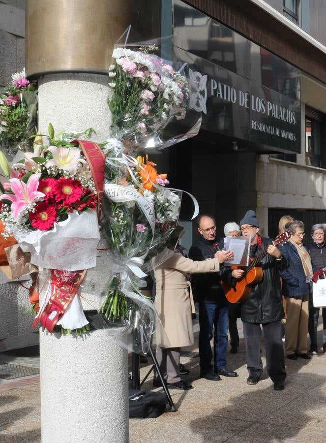 Homenajea a los jesuitas vallisoletanos asesinados en 1989 en El Salvador. 