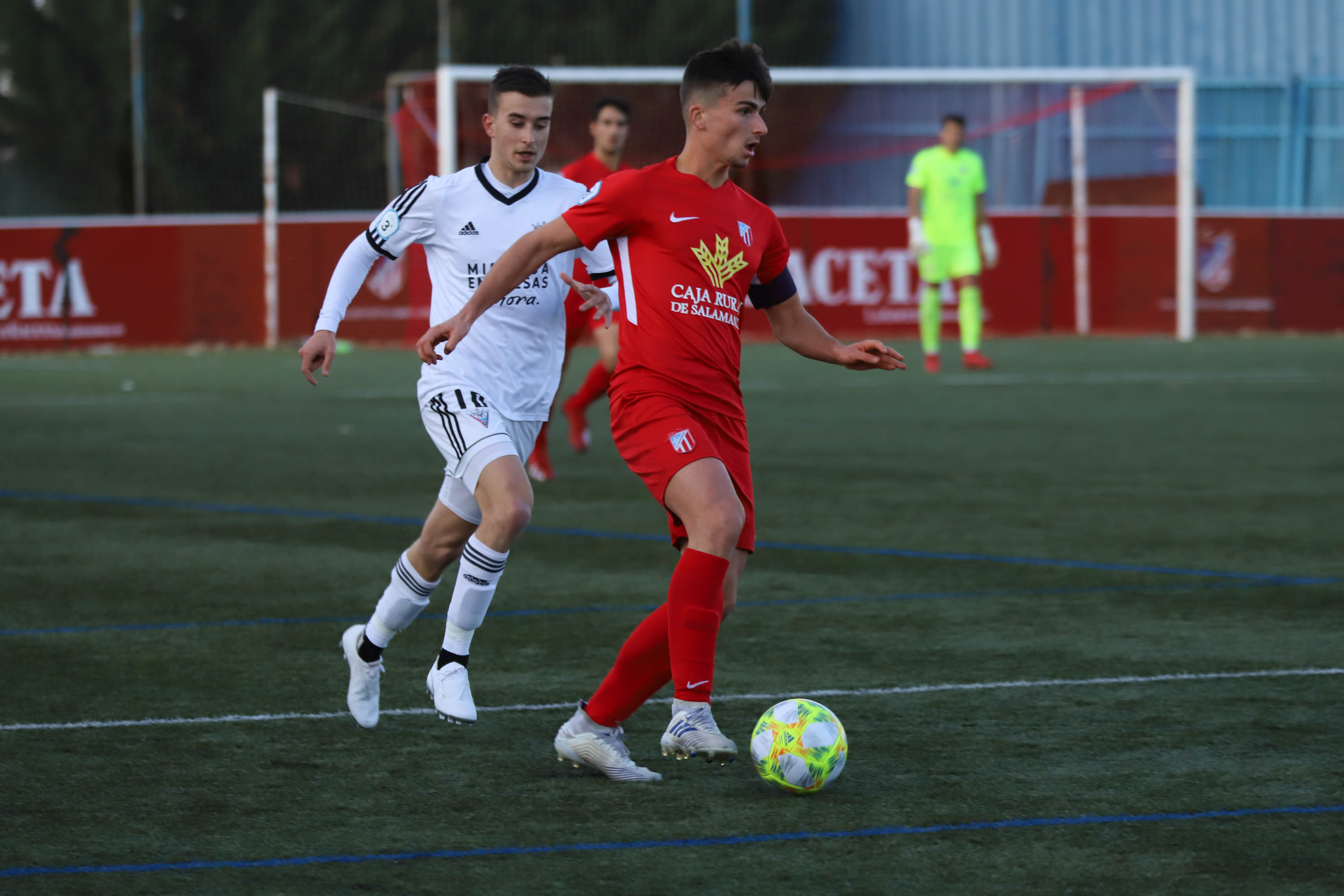 Fotos: UD Santa Marta- Mirandés B (0-0)