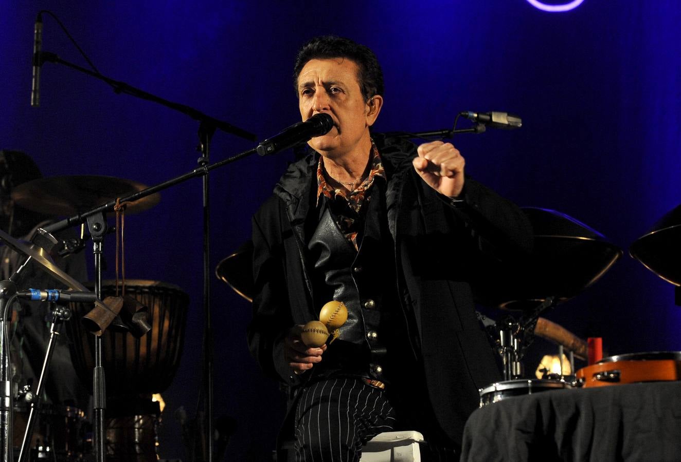 Concierto de Manolo García en el Polideportivo Huerta del Rey de Valladolid. 