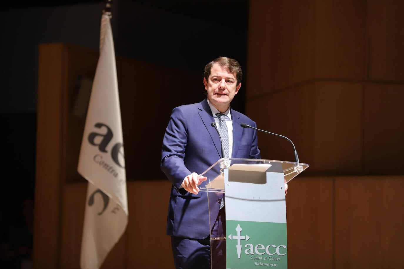 El presidente de la Junta, Alfonso Fernández Mañueco, acude al acto. 