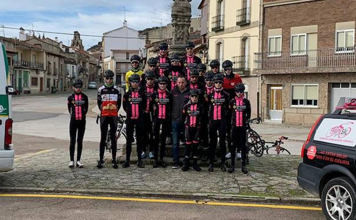 Concentración de los equipos cadetes y júniors del Promesal en Vilvestre