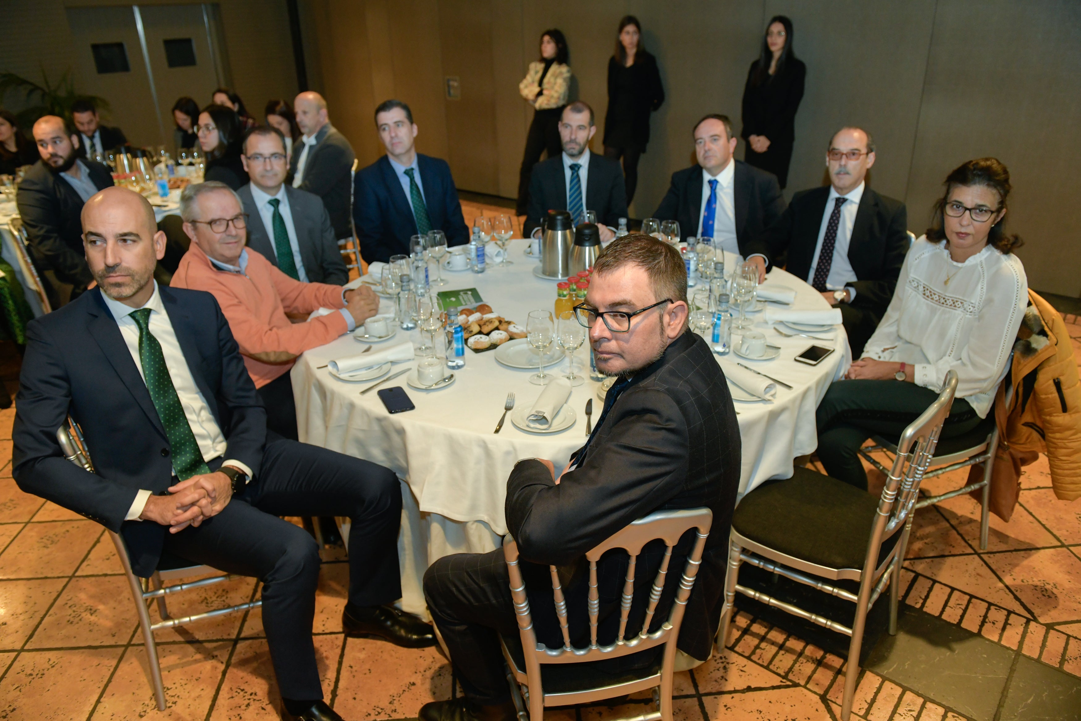 Jorge Villoria (director de Área de Unicaja Banco), Jesús Sanz, Agustín Iacono (Unicaja Banco), Gonzálo Martín (Unicaja Banco), David Espinar (Real Valladolid), Juan Martín (Todo embalaje), Carlos García (Agrocesa), Ana María Herrero (Contradi), Luis Miguel Torres (ICAL).