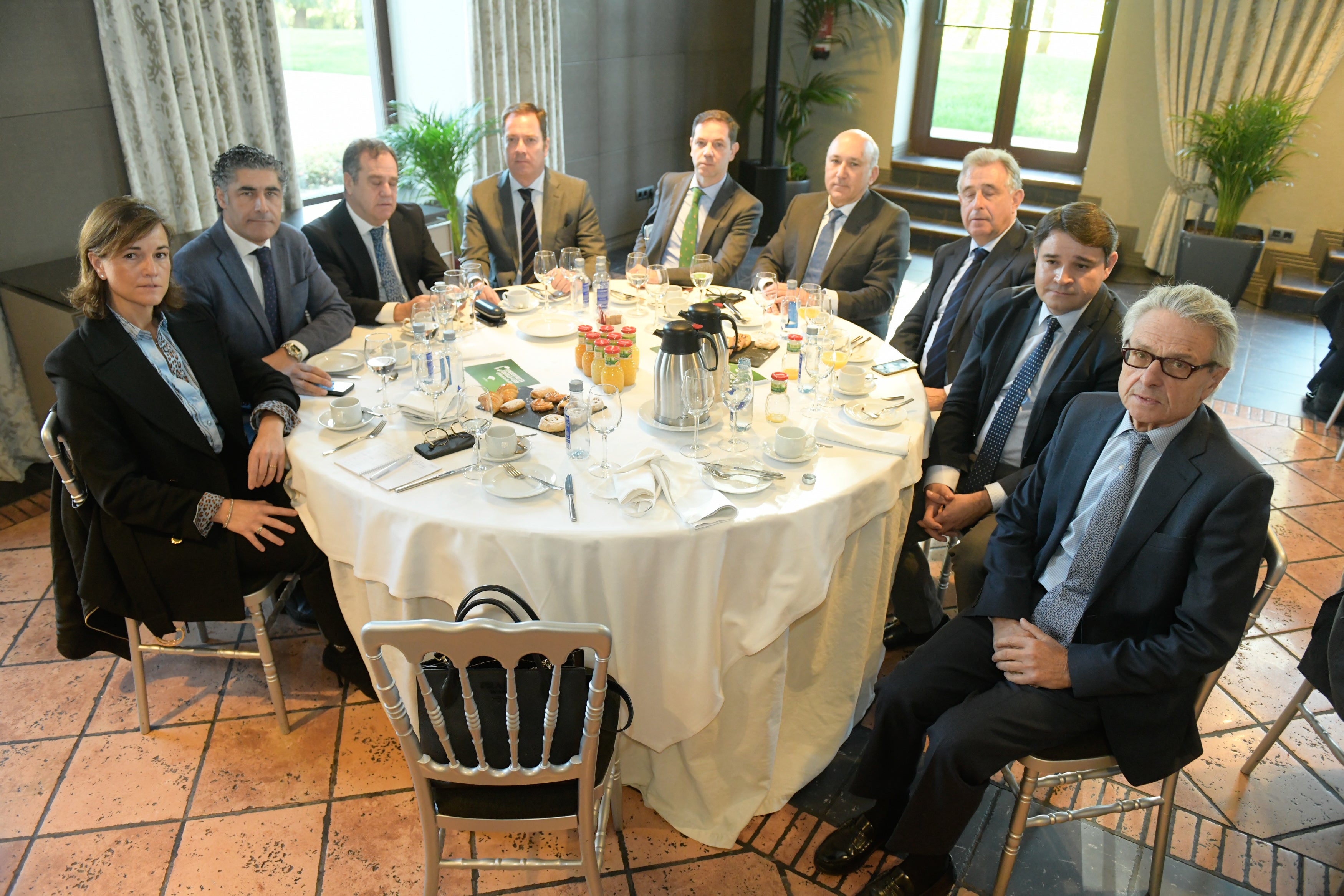 Rocío Hervella (CEO y fundadora de Prosol), Alberto Plaza (alcalde de Simancas y senador), Pablo Trillo Figueroa (procurador en las Cortes por la provincia de Valladolid), Fernando Ponzán (Banco Sabadell), Juan Guilarte, Íñigo Subrá (Banco Sabadell), Moises Becedas (director Territorial FIATC), David Beltrán Martín (procurador Ávila), Félix Cano de la Fuente (CEO Lingotes Especiales).