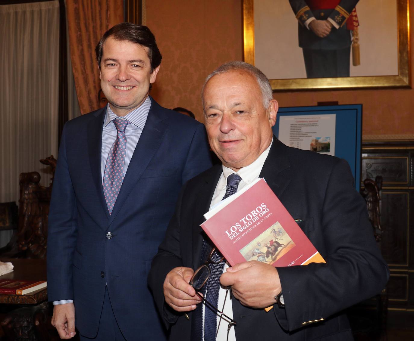 Presentación del libro de Gonzalo Santonja 'Los toros del siglo de oro'. 