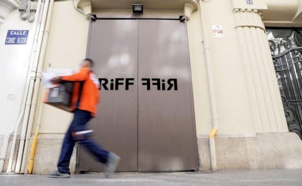 Entrada del restaurante Riff de Valencia.