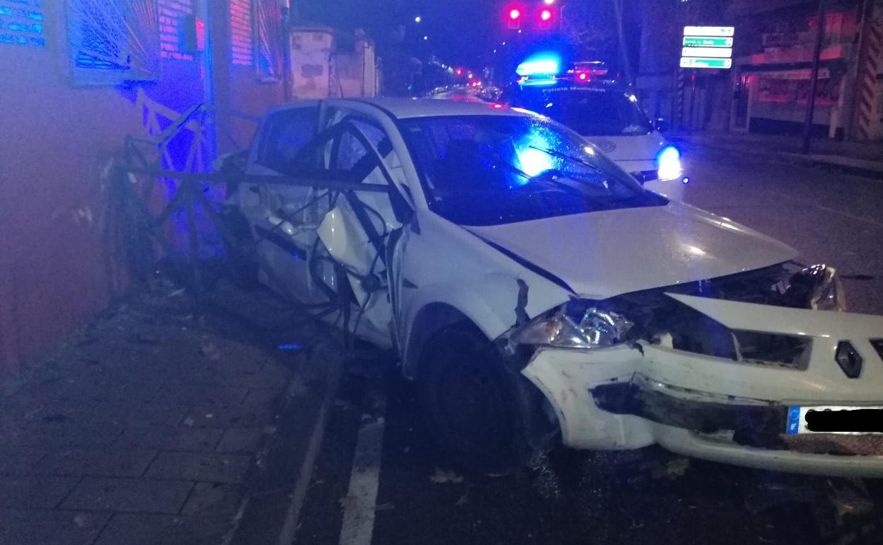 El accidente ocurrió sobre las dos de la madrugada.