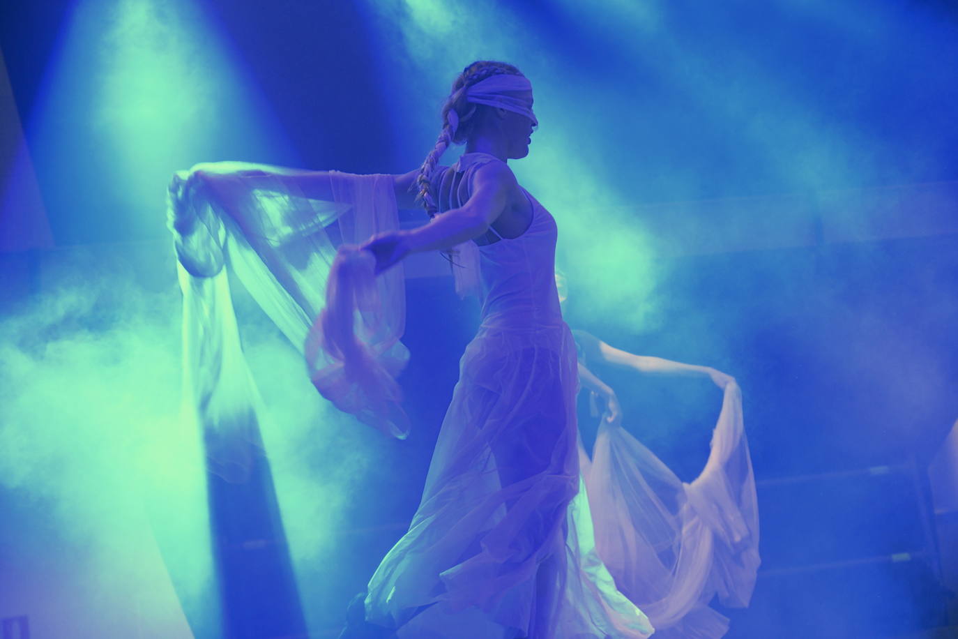 La cita ha llenado el recinto artístico de bigotes, símbolo de este movimiento internacional por la salud masculina. 