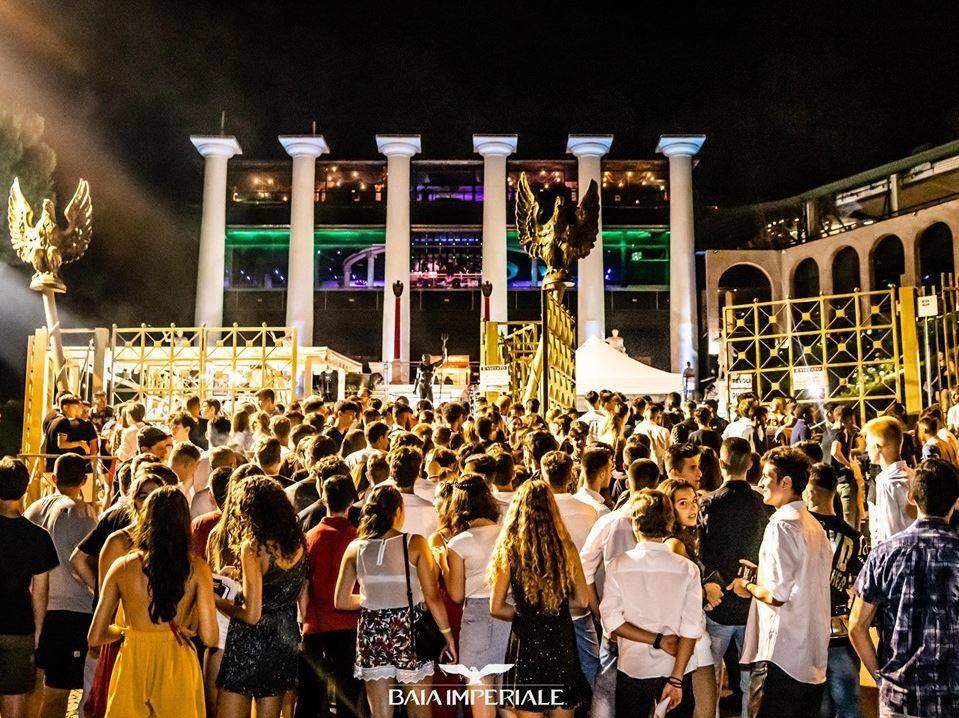 39.- Baia Imperiale (Gabicce Mare, Italia)