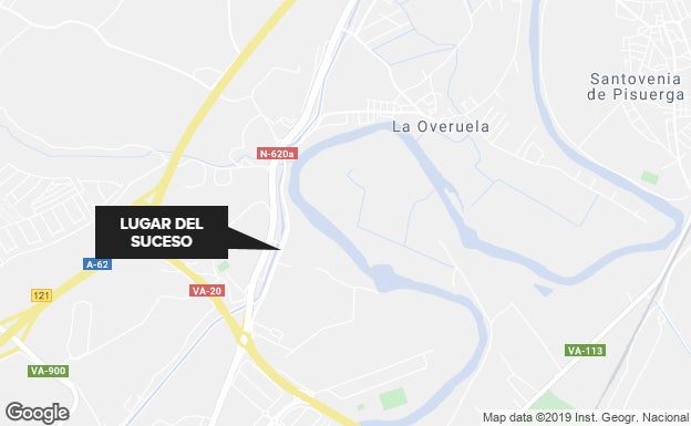 Los bomberos rescatan el cadáver de un hombre en el Canal de Castilla en Valladolid