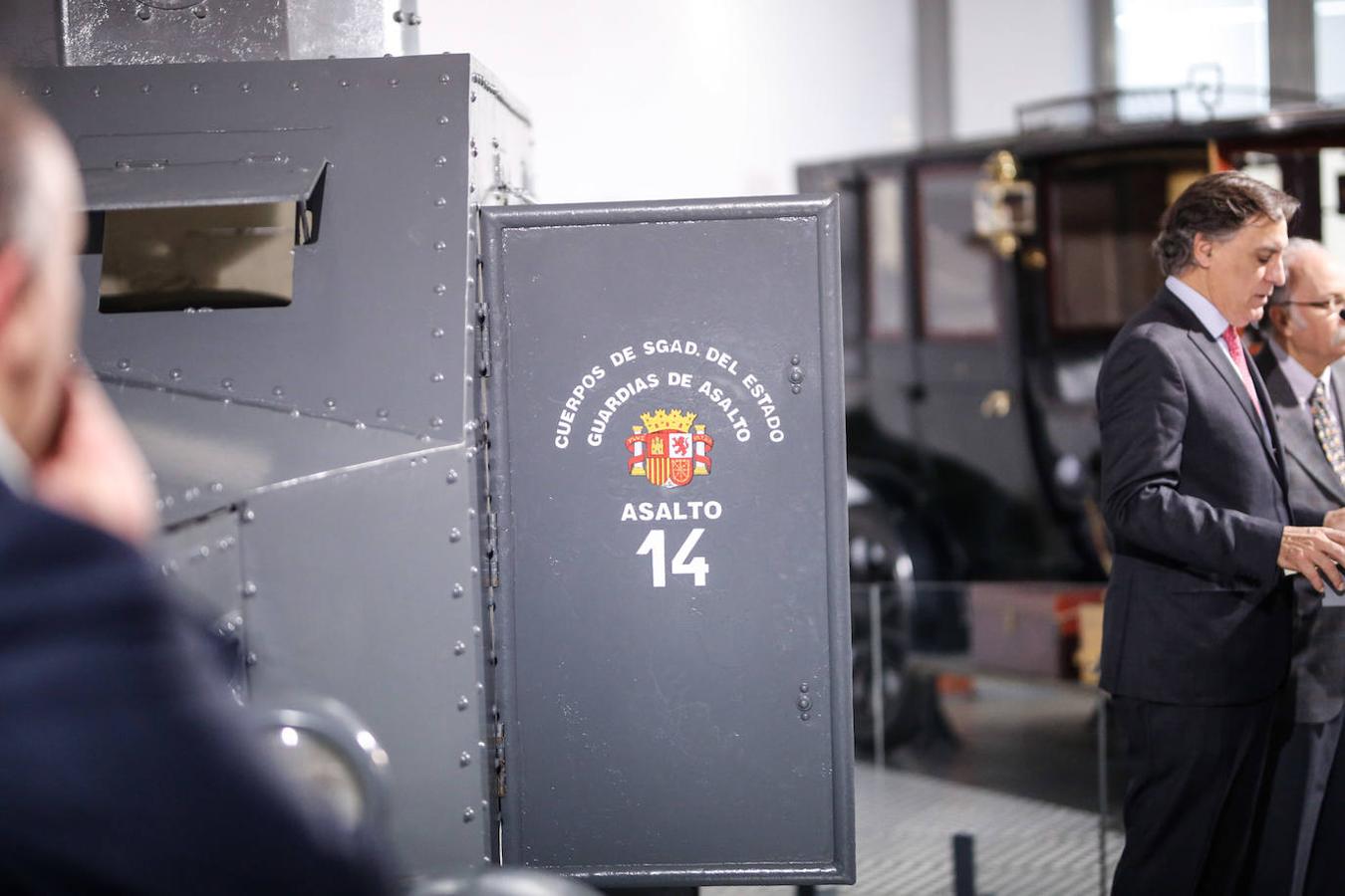 Fotos: Exposición de coches de la Guerra Civil en el Museo de Automoción de Salamanca