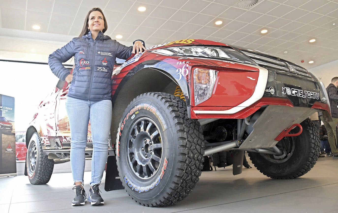 Presentación del Nuevo Miitsubishi Eclipse Cross, vehículo con el que la piloto burgalesa Cristina Gutiérrez participará en el Dakar 2020.