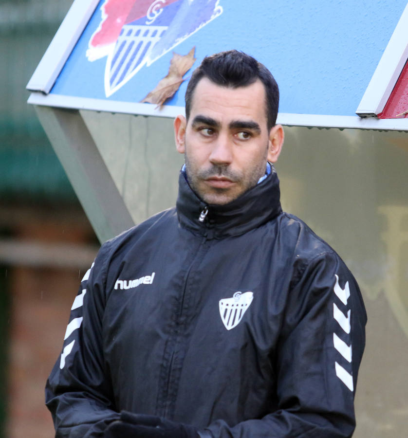 Fotos: La Gimnástica Segoviana golea al Júpiter leonés