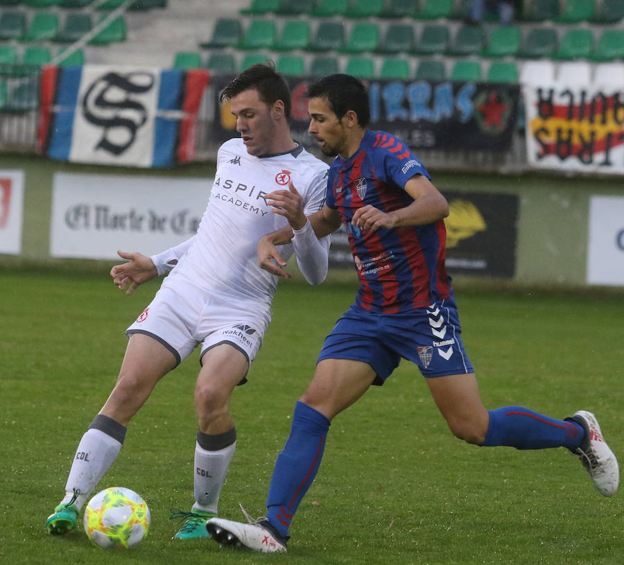 Fotos: La Gimnástica Segoviana golea al Júpiter leonés