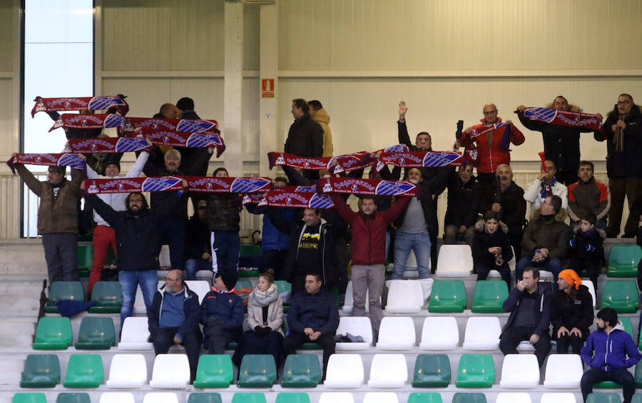 Fotos: La Gimnástica Segoviana golea al Júpiter leonés