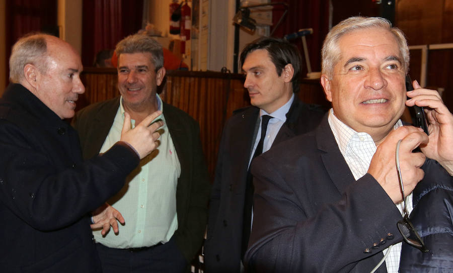 Fotos: La Gimnastica Segoviana informa sobre la conversión en Sociedad Anónima Deportiva