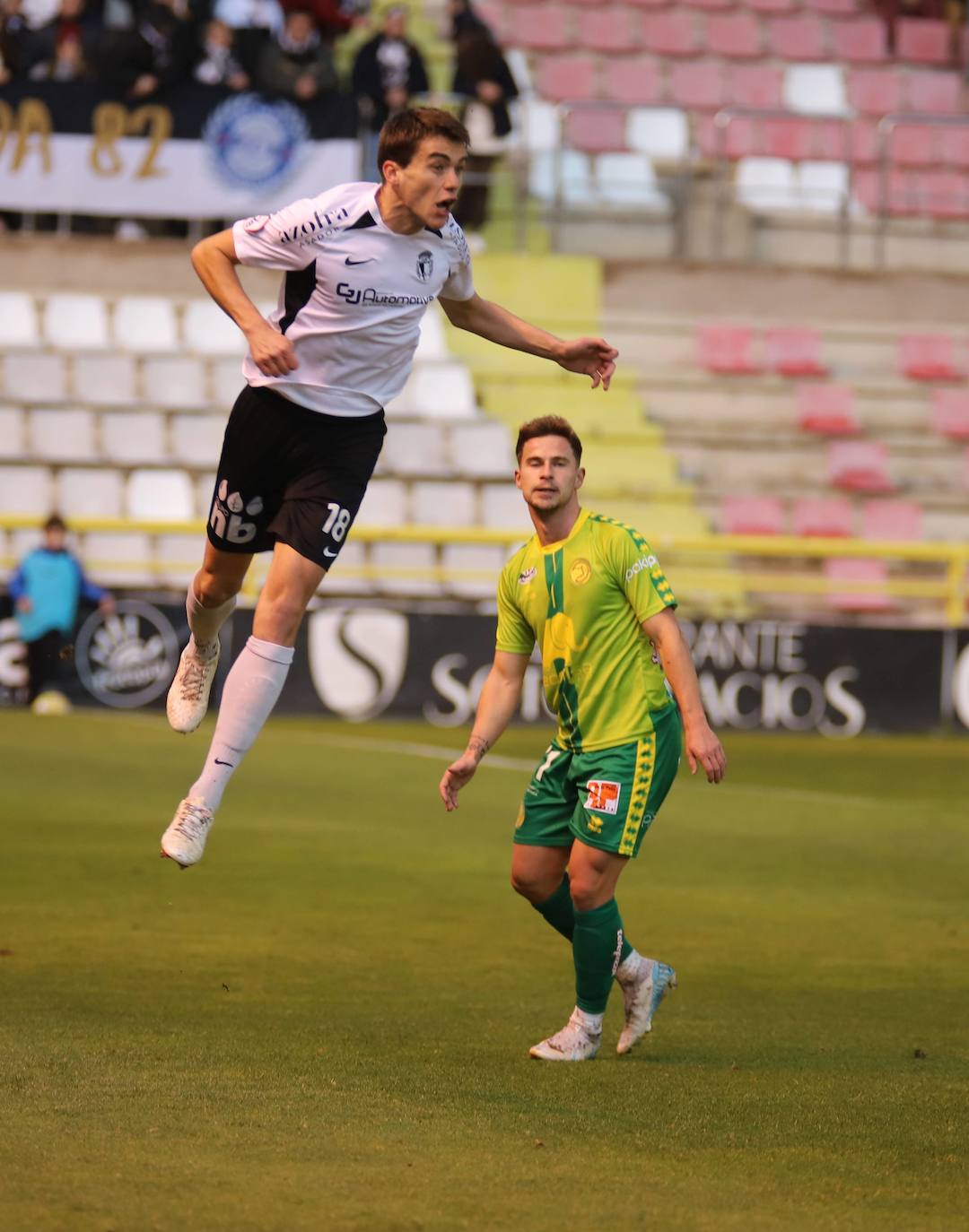 El encuentro se saldó con 3 goles a 0 a favor del Unionistas CF (0-3). 