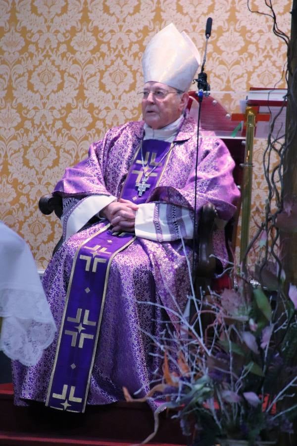 El cardenal arzobispo emérito de Sevilla Carlos Amigo. 