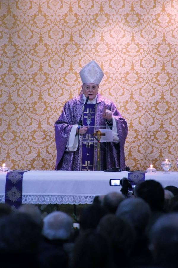 El cardenal arzobispo emérito de Sevilla Carlos Amigo. 