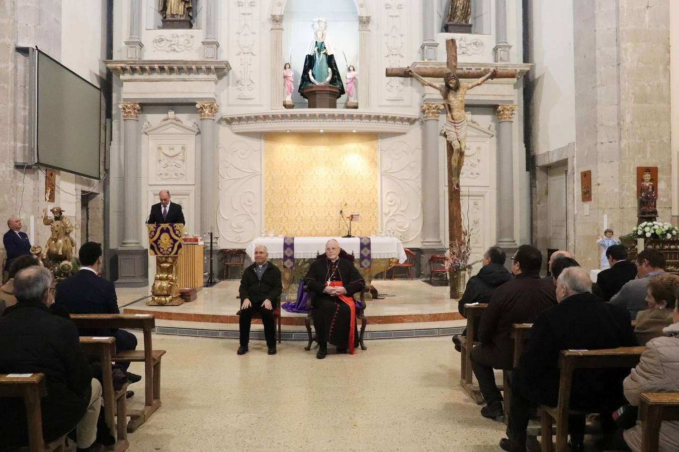 El cardenal arzobispo emérito de Sevilla Carlos Amigo. 