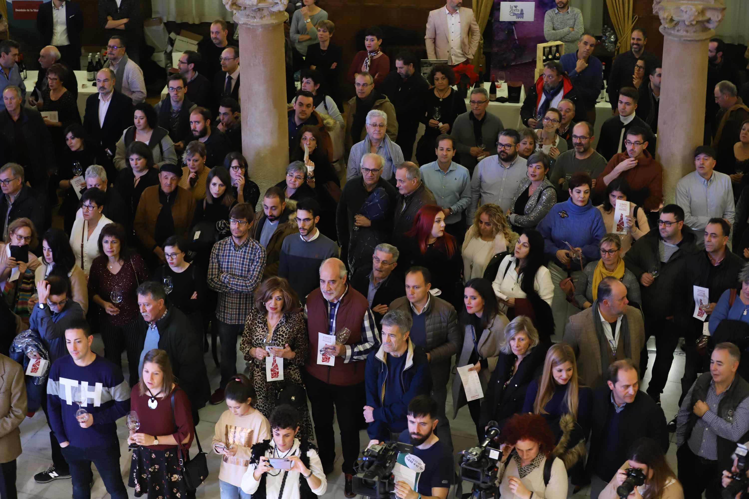 La gala de 2019 se celebró, un año más, en el incomparable marco del Casino de Salamanca, adornado para la ocasión con estandartes bordados con motivos serranos de Mogarraz y San Esteban de la Sierra