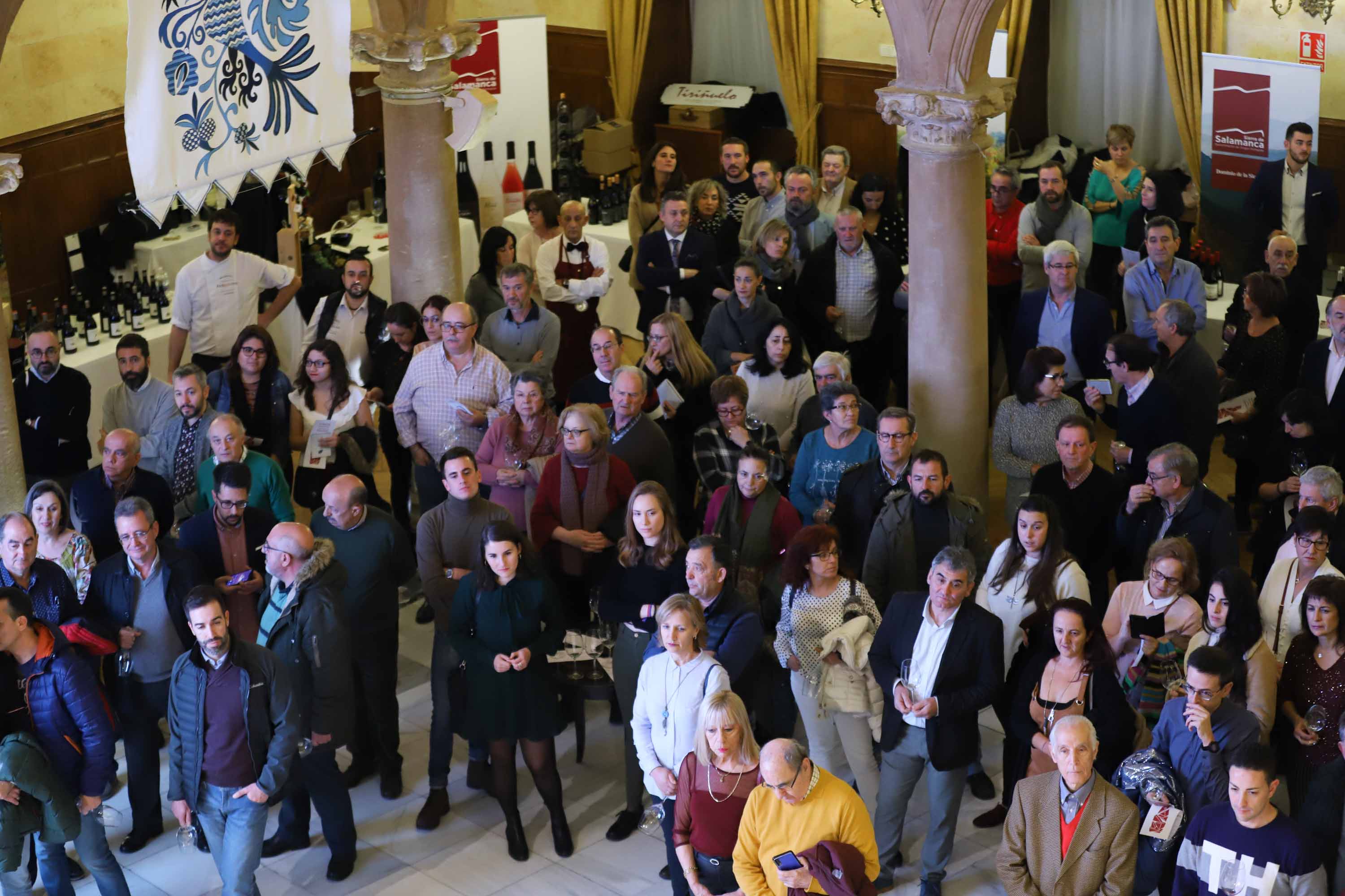 La gala de 2019 se celebró, un año más, en el incomparable marco del Casino de Salamanca, adornado para la ocasión con estandartes bordados con motivos serranos de Mogarraz y San Esteban de la Sierra