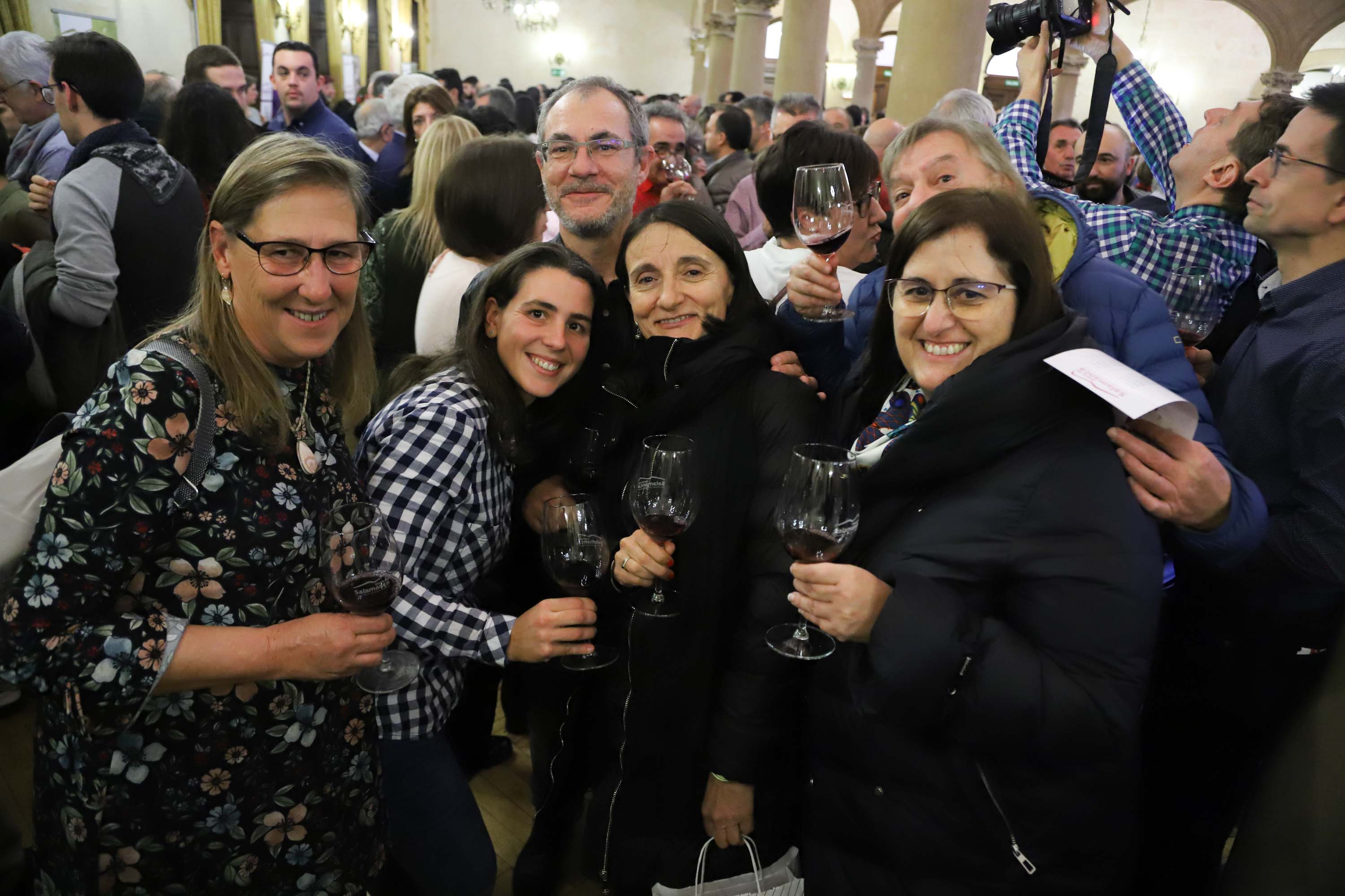 La gala de 2019 se celebró, un año más, en el incomparable marco del Casino de Salamanca, adornado para la ocasión con estandartes bordados con motivos serranos de Mogarraz y San Esteban de la Sierra