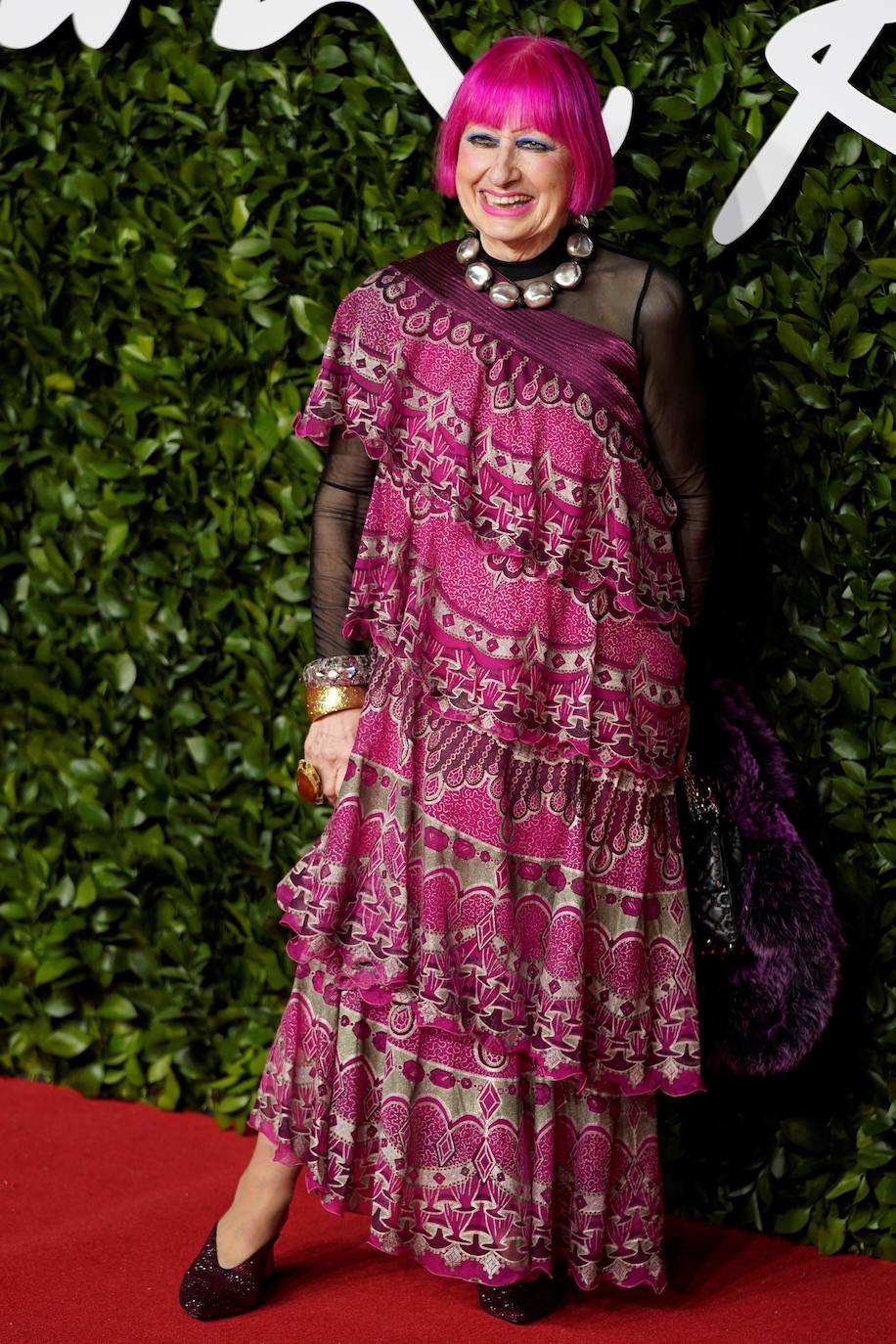 La diseñadora británica Zandra Rhodes.