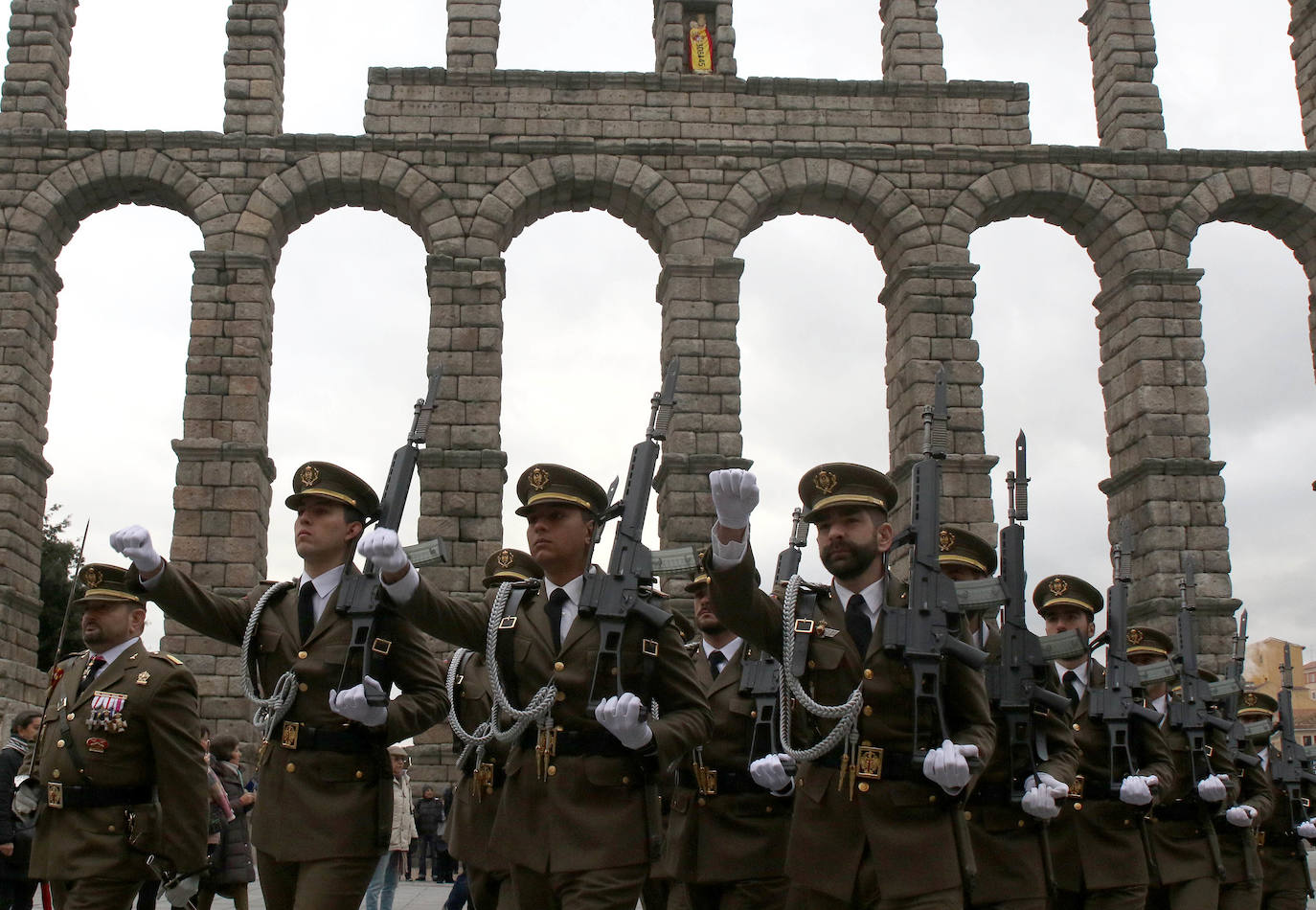 Los artilleros de Segovia celebran Santa Bárbara 