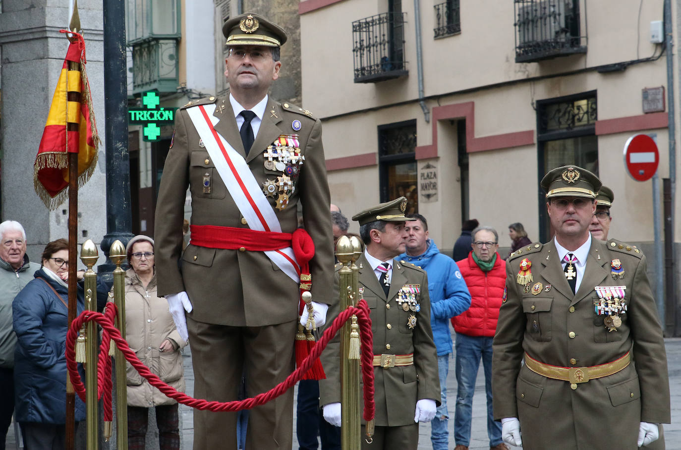 Fotos: Segovia celebra Santa Bárbara, patrona de la Academia de Artilleria